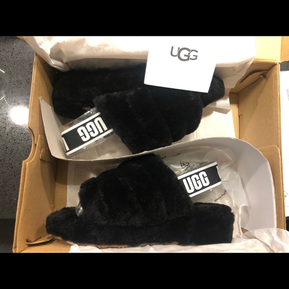 Ugg fluff yeah slides - Picture 2 of 3